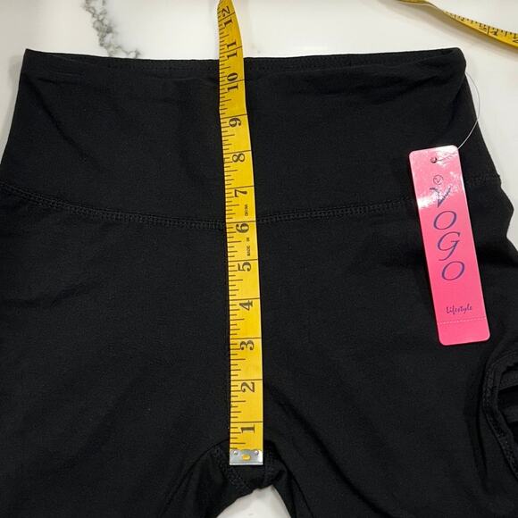 Vogo Athletica Strappy Side Cut Biker Shorts Black Yoga Workout Size Small NWT - Picture 9 of 10